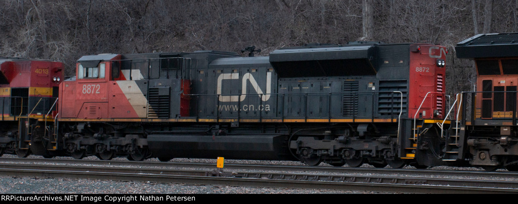 CN 8872